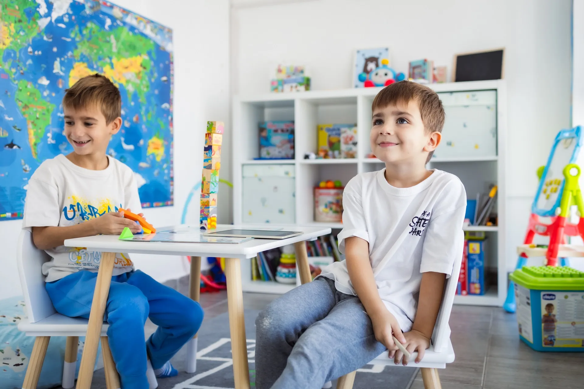 Pozadina Sensa Edukativni Centar - psihološki tretmani i savetovanje u Nišu